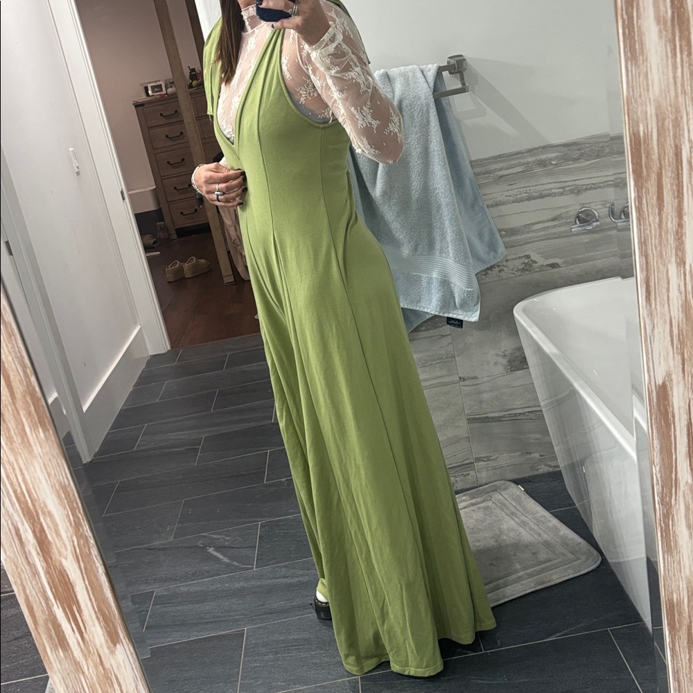 Green tie strap jumpsuit/overalls - Picture 9 of 9